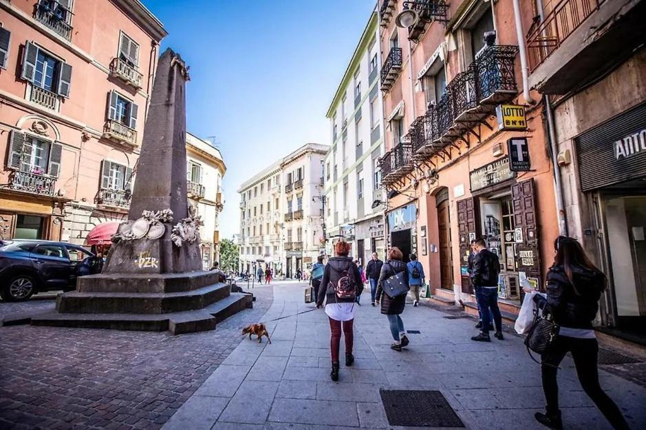 Apartamento Piazza Martiri Flat Cagliari Exterior foto